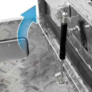 Detailansicht: Offener ECD Germany Alu Werkzeugkasten mit Gasdruckfeder.