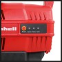 Detailaufnahme: Roter Einhell Hauswasserautomat GC-AW 6333 mit Bedienfeld und LED-Anzeige.