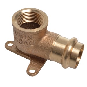 Kirchhoff RG-Wandscheibe, 18 mm, Rotguss blank, mit Muffe und Innengewinde für Pressfittings.