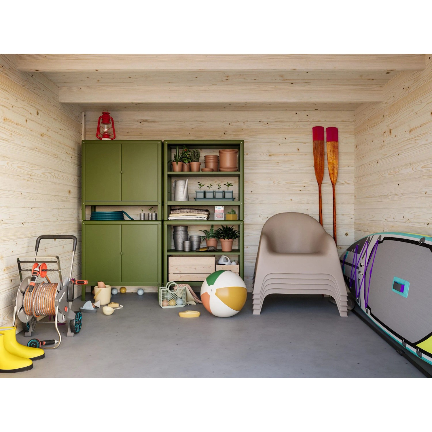 Innenansicht Palmako Ella Holz-Gartenhaus (470x300cm) mit Gartengeräten und Möbeln.