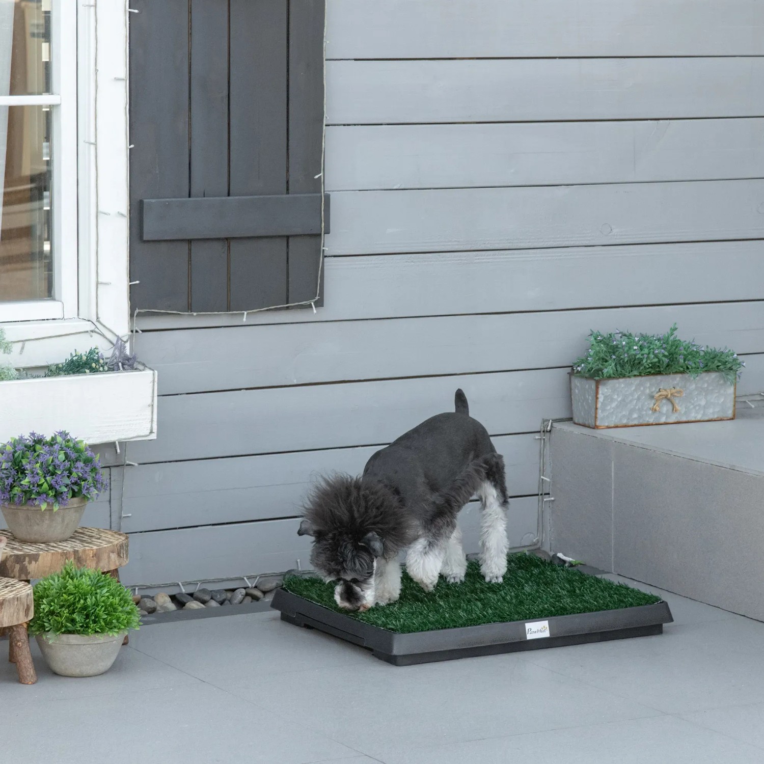 PawHut Hundetoilette mit Kunstrasen und Schublade für Welpen und kleine Hunde.