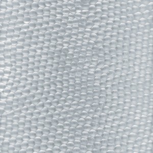 Gehämmertes Strukturblech aus Aluminium, naturfarben, für vielseitige Anwendungen.