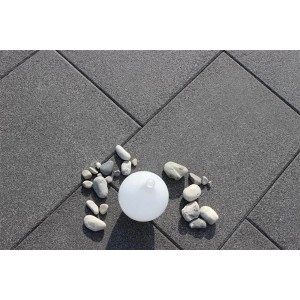 Diephaus Terrassenplatte Rustic Basalt, 60x40 cm, mit kugelgestrahlter, rutschhemmender Oberfläche.