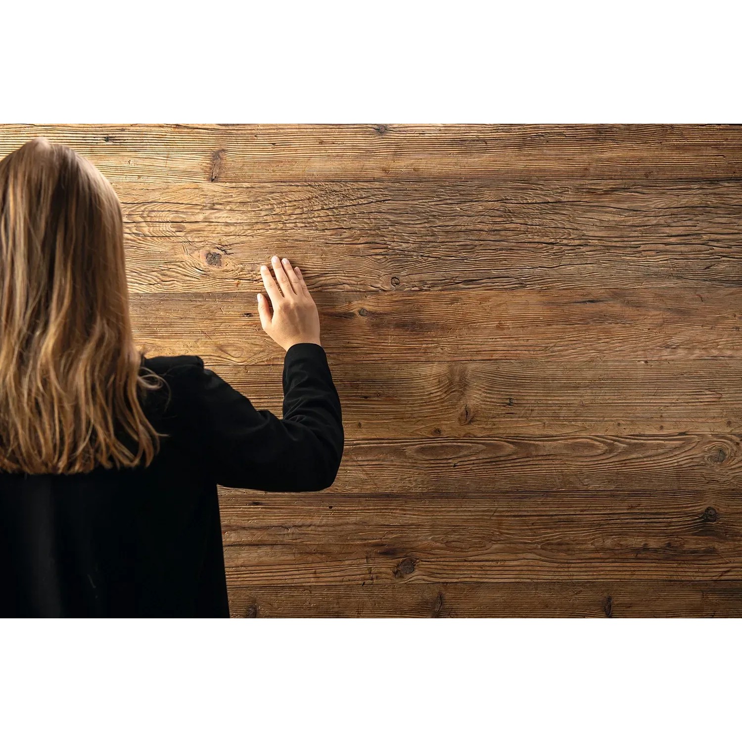 Egger DecoWall Wandpaneel Namur Fichte Natur, Holzoptik mit fühlbarer Struktur.