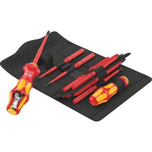 Wera Schraubendreher-Set Kraftform Kompakt Turbo i 1, 16-teilig, mit roten Griffen und verschiedenen Klingen in einer schwarzen Tasche.