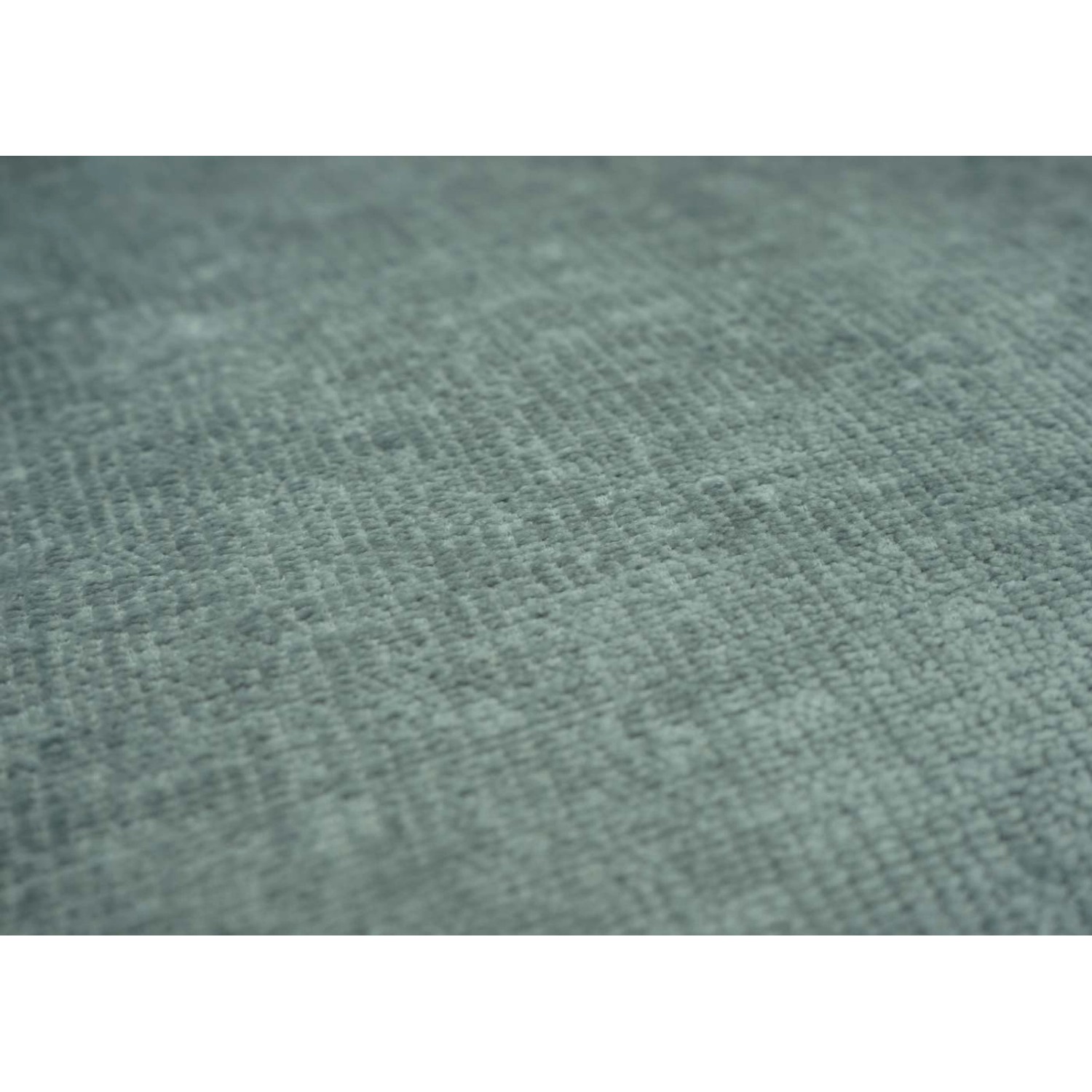 Detailaufnahme: Grau-blauer Stoffbezug des MCW Esszimmerstuhls M53.