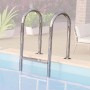 Edelstahl Einhängeleiter für Karibu Holzpool Set, Detailaufnahme.
