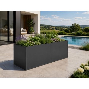 Anthrazit-graues KGT Aluminium-Hochbeet mit Kräutern und Pflanzen auf moderner Terrasse am Pool.