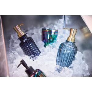 baliv Dark Wonder Seifenspender mit Flip-Flop-Effekt aus Keramik.