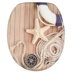 Sanilo WC-Sitz Maritime aus Holz mit Seestern, Kompass und Rettungsring Motiv.