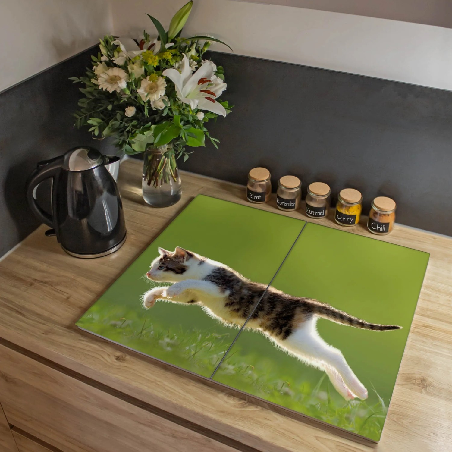 2-teilige Glas Herdabdeckplatte mit Katzenmotiv, auch als Schneidebrett nutzbar.