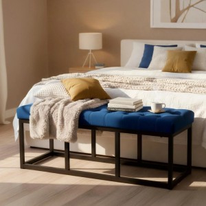 DELUKE Sitzbank MERIDA aus blauem Samt, gesteppt, mit schwarzem Metallgestell. Perfekt für Flur, Schlafzimmer, Esszimmer.