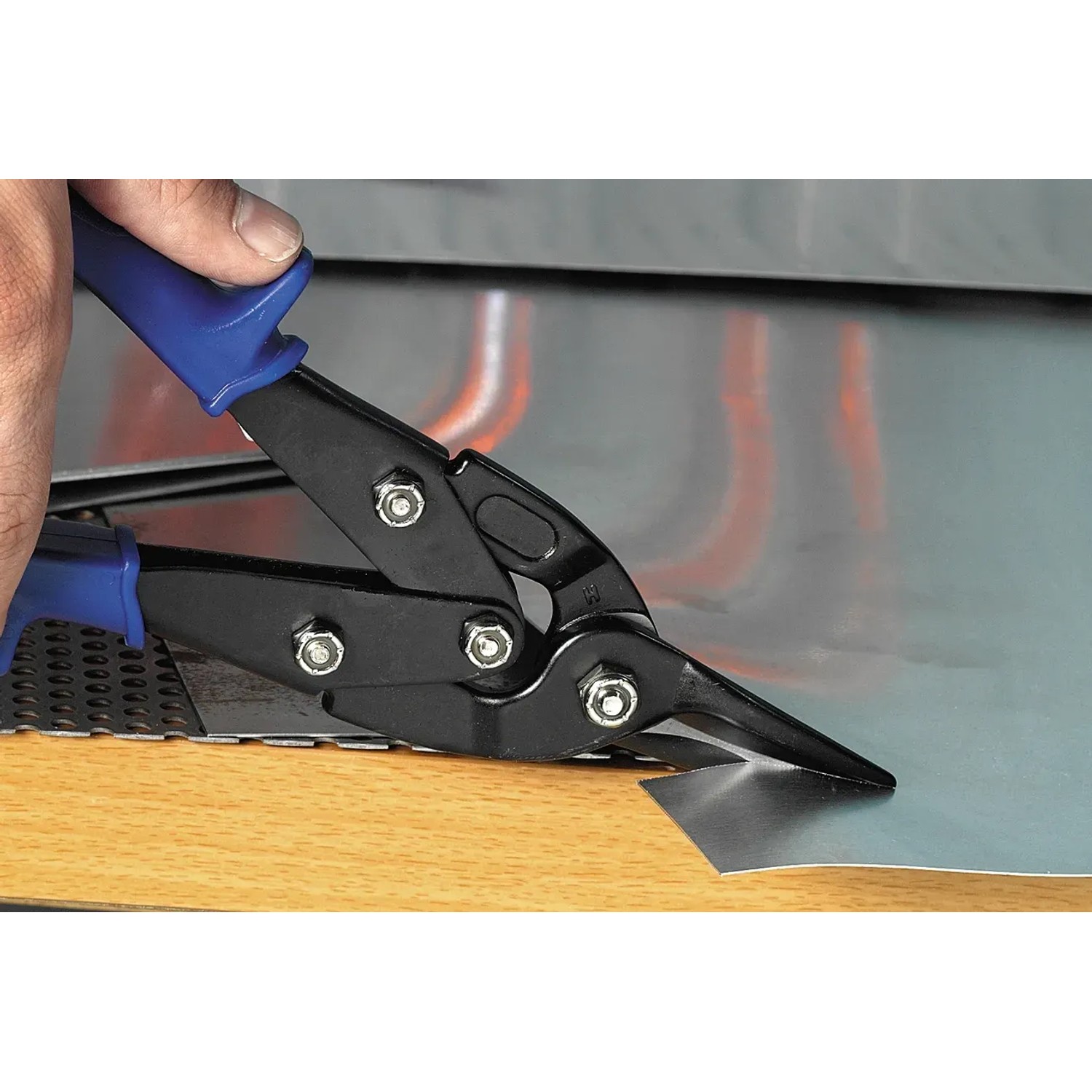 LUX Blechschere Classic 240 mm schneidet Blech. Zange mit blauem Griff.
