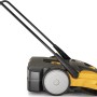Stiga Kehrmaschine SWP 577 mit 77 cm Reinigungsbreite für große Flächen.