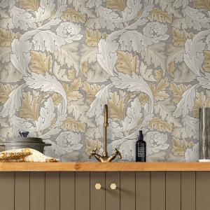 William Morris Vliestapete Acanthus Natur mit Blättermuster in Küche.