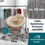 KARAT Schaffell Audrey in Grau: Premium Lammfell, vielseitig einsetzbar, verschiedene Farben.