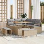 Beiges 8-teiliges vidaXL Garten-Sofa-Set aus Poly Rattan mit Tisch und Kissen.