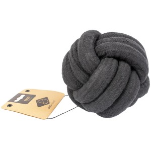 Schwarzer Ebi Skip Ball, ein robustes Apportierspielzeug aus Baumwolle für Hunde.