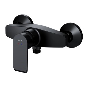 Schwarze AM.PM Einhebel-Duscharmatur Flash FNA20022 aus Messing.