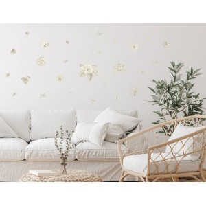 Sanders & Sanders Wandtattoo Blumen Grau, 40-teiliges Set, angebracht an einer weißen Wand.