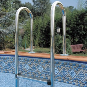 Waterman Poolleiter aus Edelstahl für Tiefbecken, enge Stufen.