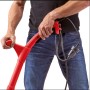Einhell GC-EG 1410 Fugenreiniger in Nutzung: Roter Griff, Kabel und Stecker im Bild.