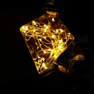 NETTLIFE LED Leuchtmittel, Diamantform, goldfarbenes Glas, warmweiße Lichterkette, E27 Sockel, Sternen-Lichteffekt.