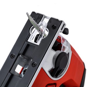 Einhell Akku-Stichsäge TE-JS 18 Li Solo: Detailaufnahme von Sägeblatt und Schnittlinienanzeige.