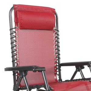 Detailansicht: Roter Relaxsessel mit Kopfpolster, ideal für Camping und Garten.