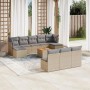 Beige Garten-Sofagarnitur (11-tlg) aus Poly Rattan mit hellgrauen Kissen und Tisch.