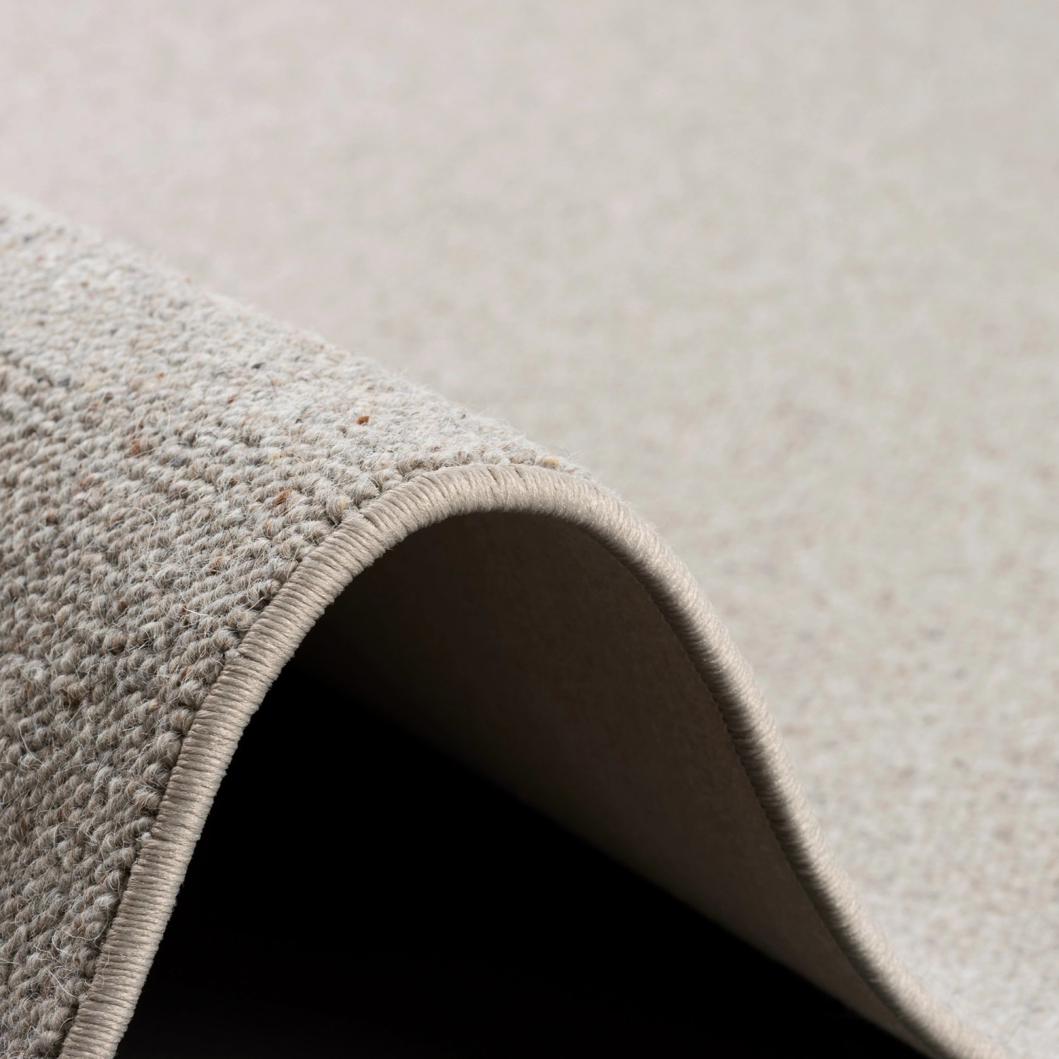 Detailansicht: Snapstyle Natur Teppich Wolle Berber Grau, Kurzflorteppich 80x240cm.