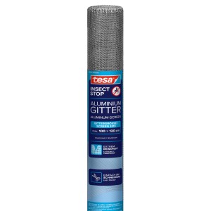 tesa® Insect Stop Aluminium Gitter, Insektenschutz für Fenster und Türen, aufgerollt.