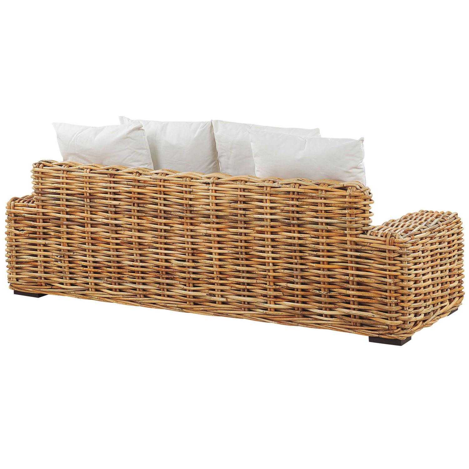 Gartensofa, naturfarbenes Rattan mit weißen Kissen, 218x94x67 cm. Gemütliche Outdoor-Lounge.