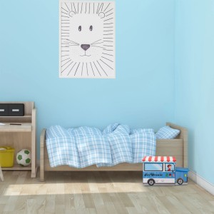 Relaxdays Sitzbox Police im Kinderzimmer mit Bett, Schreibtisch und Spielzeug.