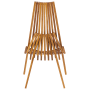 Klappbarer Gartenstuhl aus hellem Akazienholz mit vertikalen Holzlatten. Ideal für Balkon & Gartenmöbel-Sets.
