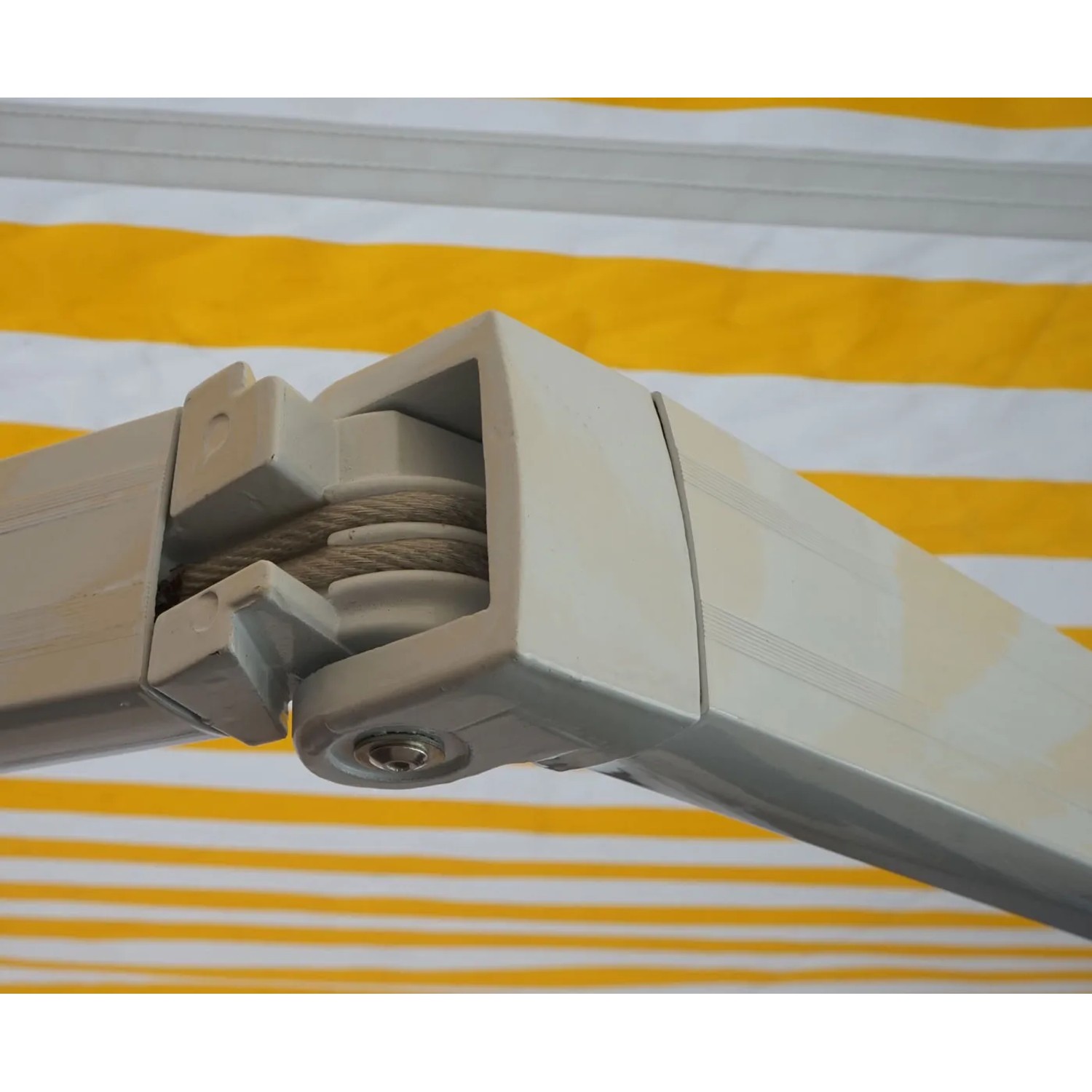 MCW AluMarkise E31 3x2,5m Polyester GrauBraun kaufen bei OBI