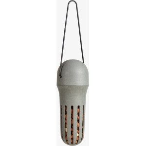 SingingFriend Vogelfutter-Spender Max, grün, gefüllt mit Vogelfutter.