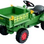 Grüner BIG Kindertraktor Fendt mit Ladefläche und verstellbarem Sitz.