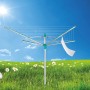 Leifheit Wäschespinne Linomatic 400 Easy im Garten mit Wäsche. Wäscheständer mit 40m Leine.