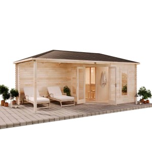 Finntherm Gartensauna Liwa aus Pinie, 608x312cm, mit Walmdach und Liegen im Außenbereich.