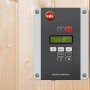 Detailaufnahme der digitalen Steuerung der Weka Infrarotkabine Osby 1 mit Temperaturanzeige.