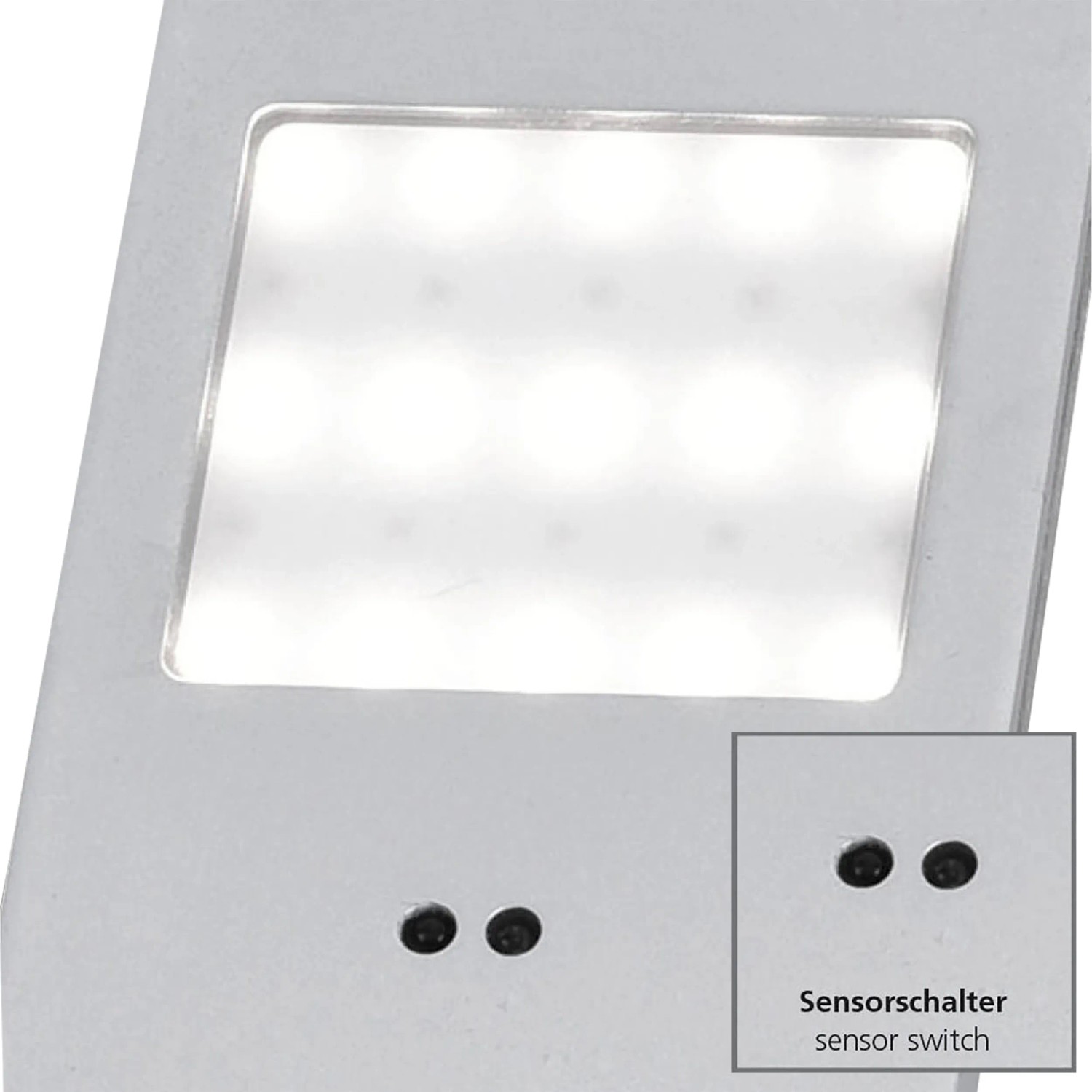 Detailaufnahme: Silberne Paul Neuhaus LED Unterbauleuchte Helena mit Sensorschalter.