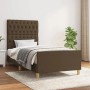 Dunkelbraunes Stoff-Bettgestell (90x200 cm) mit gestepptem Kopfteil für Schlafzimmer.