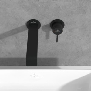 Villeroy & Boch Waschtischarmatur Dawn in Schwarz matt, Wandauslauf und Griff.