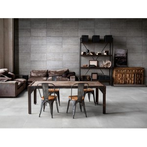 Graue Feinsteinzeug Bodenfliese Dock decor (80x40 cm) im modernen Wohnraum mit Möbeln.