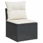 Schwarzes Gartensofa aus Rattan mit weißen Kissen, Teil der vidaXL 5-tlg. Sofagarnitur.