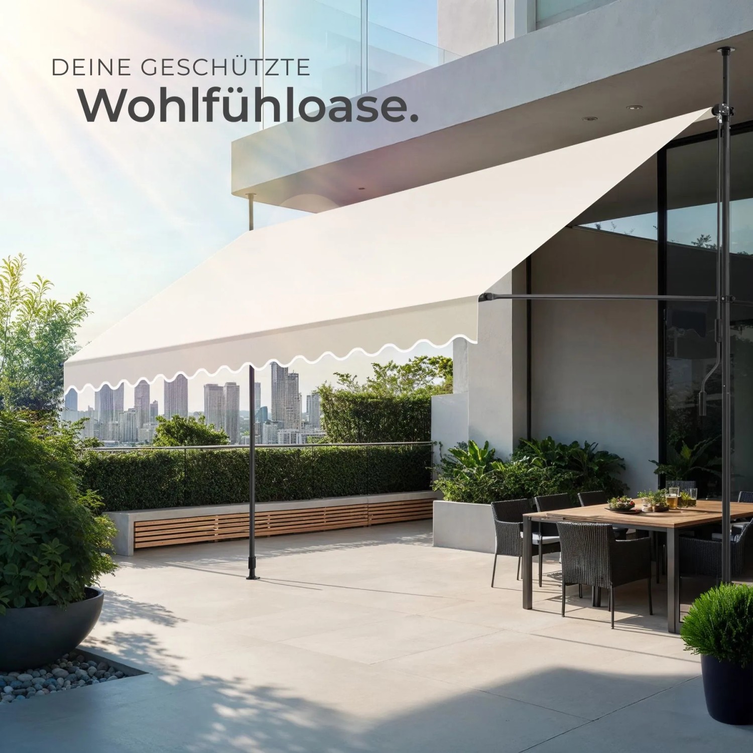 Beige Tectake Klemmmarkise 400x180 cm mit Handkurbel auf Terrasse, schützt vor Sonne. Perfekter Sonnenschutz für Balkon.