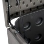 Detailaufnahme: Geöffnete, graue Lifetime Kissenbox mit Gasdruckfeder.