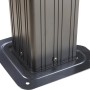 Detailaufnahme: Anthrazitfarbener Pfosten mit Fußplatte des Sojag Grillpavillon Messina BBQ.