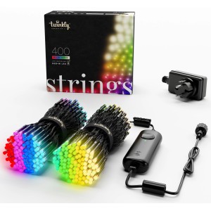Twinkly Lichterkette mit 400 LEDs für Innen und Außen, mit Netzteil und Steuerung.